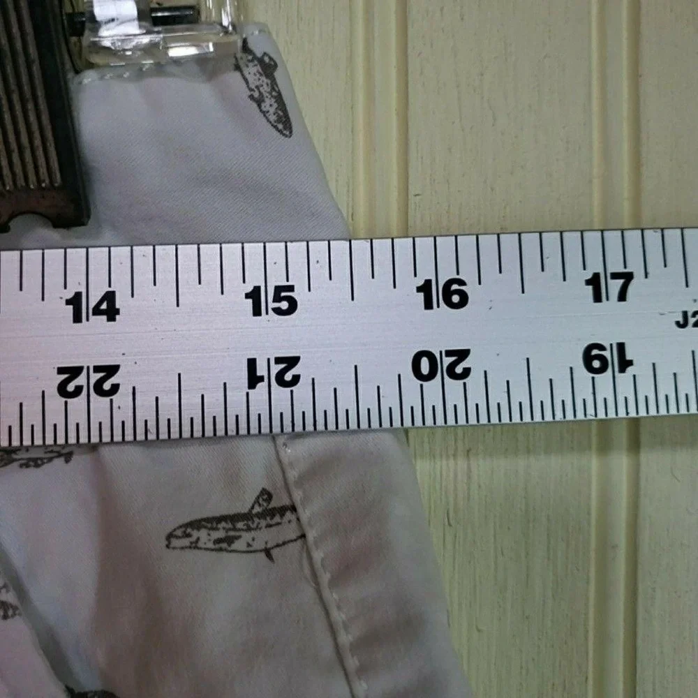 Rebel Jeans Shorts‎ Mens 32 White Fish Print Chino 10 Inseam Nautical Casual